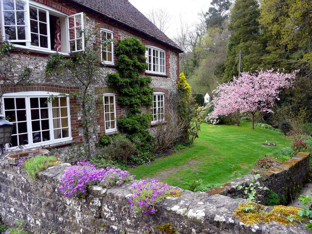 Bridge Cottage Midhurst Exterior foto